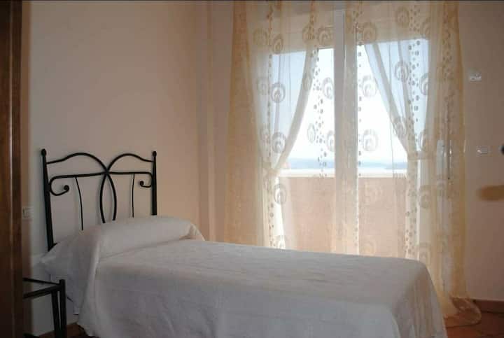 Ერთადგილიანი ნომერი