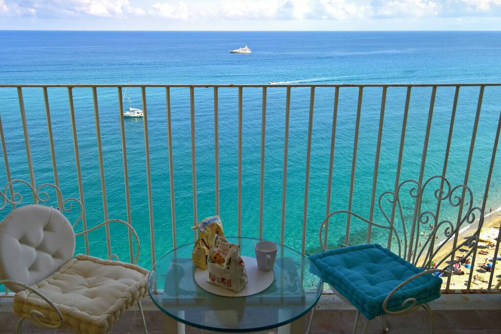 Terrazzo e vista mare