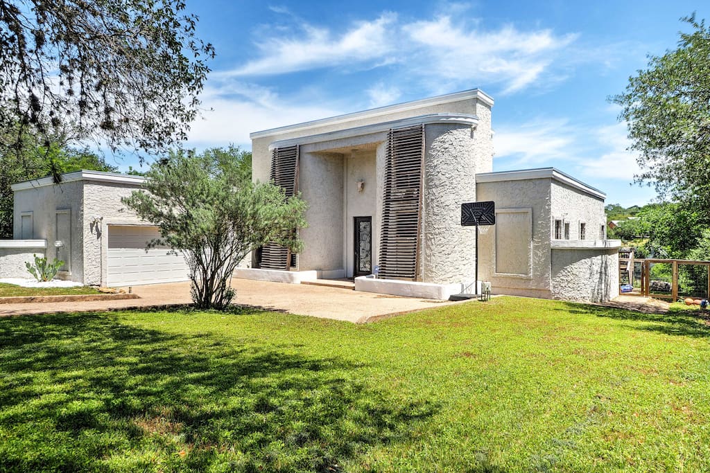 The large, modern home boasts 2,000 square feet of living space.