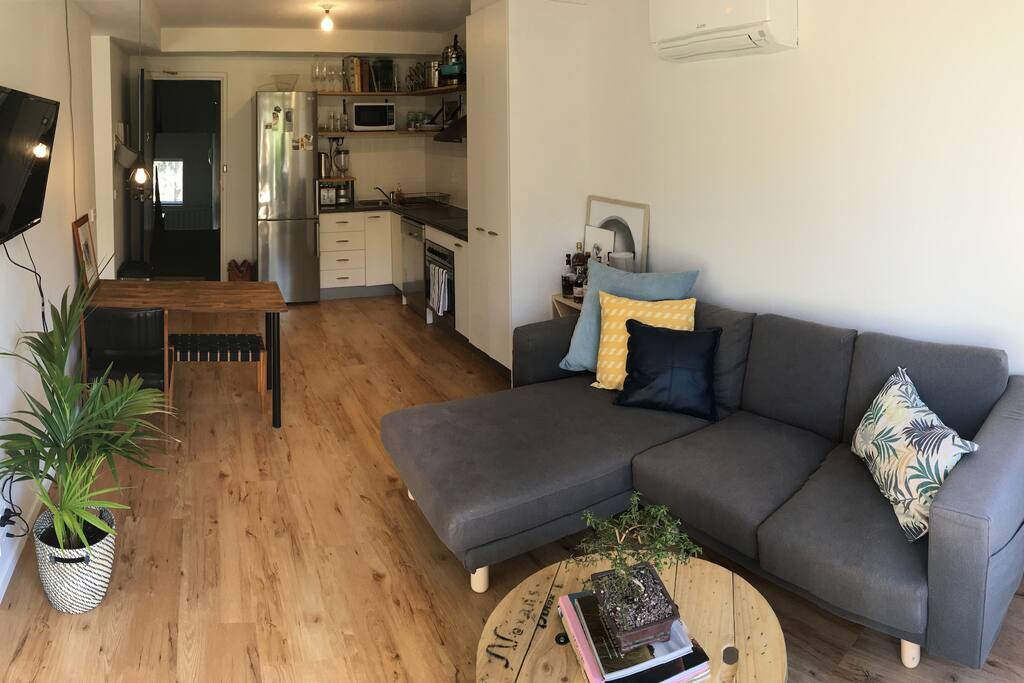 Loungeroom