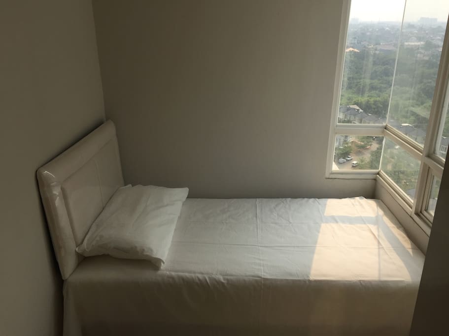 Bedroom 2 - two single beds (top & bottom)