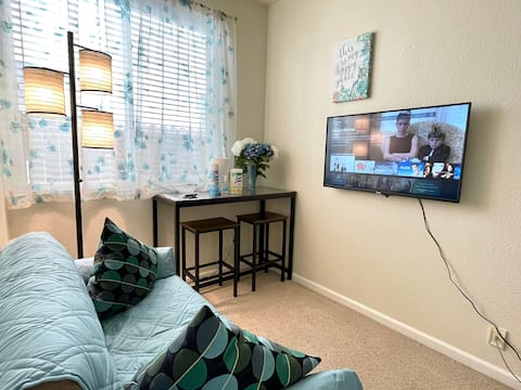 Top performing Airbnb: Suite-like Private Room & Bathroom in Roseville