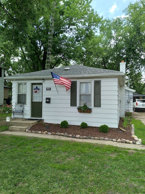 Little house 2 bedroom