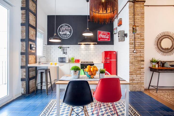 SUPER  flat,FRONT OCEANOGRAFIC 8 PAXvalenciaguest