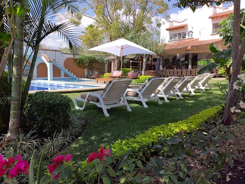QUINTA LAS BURRAS PLUS GROUPS AND LARGE FAMILIES.