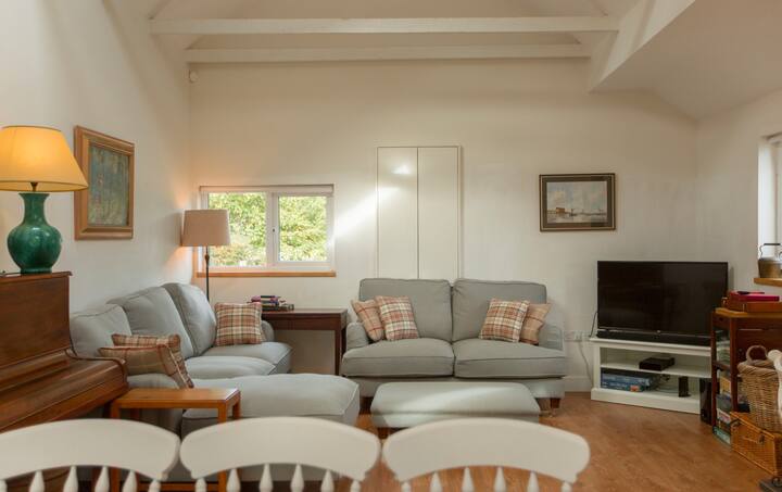 Idyllic One Bedroom Cottage In Rural Essex. - Burnham-on-Crouch