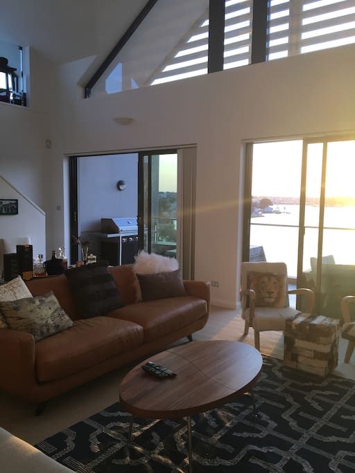 Lounge room