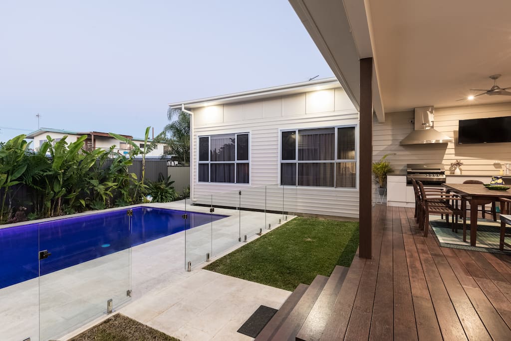 Indoor/Outdoor living and entertaining