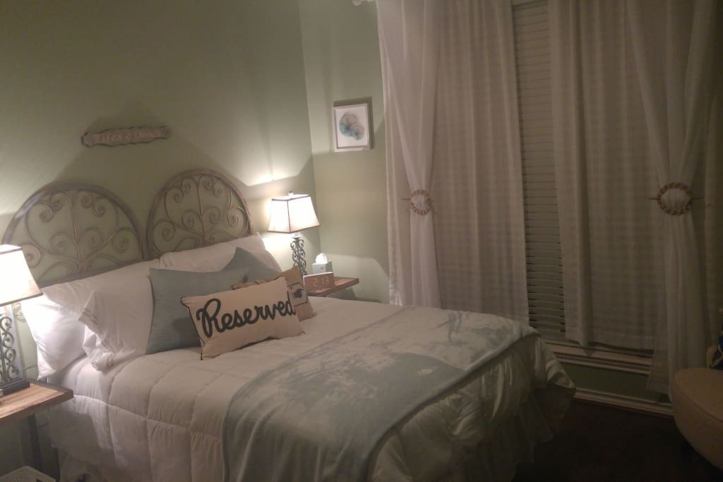 THIS LISTING ONLY: Coastal Dreams room equipped with mini refrigerator and snack bar items!