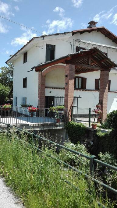 Vista della casa