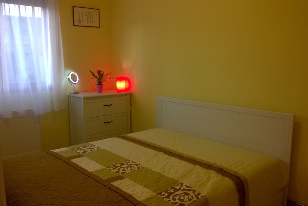 Háló / Bedroom / Schlafzimmer