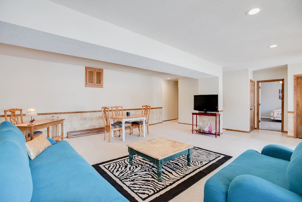 Open floor plan to stretch out in