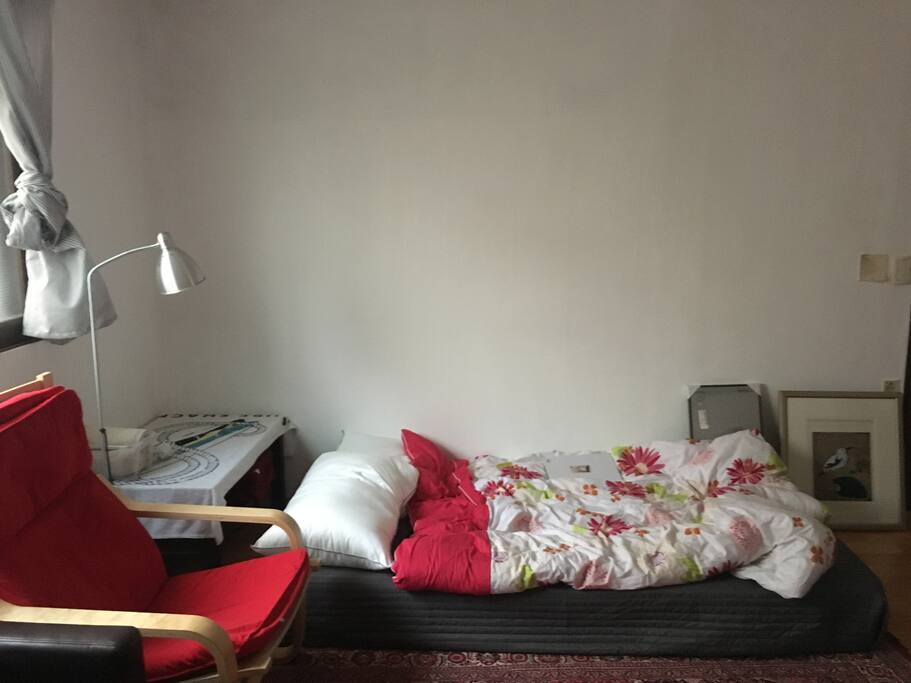 room 01