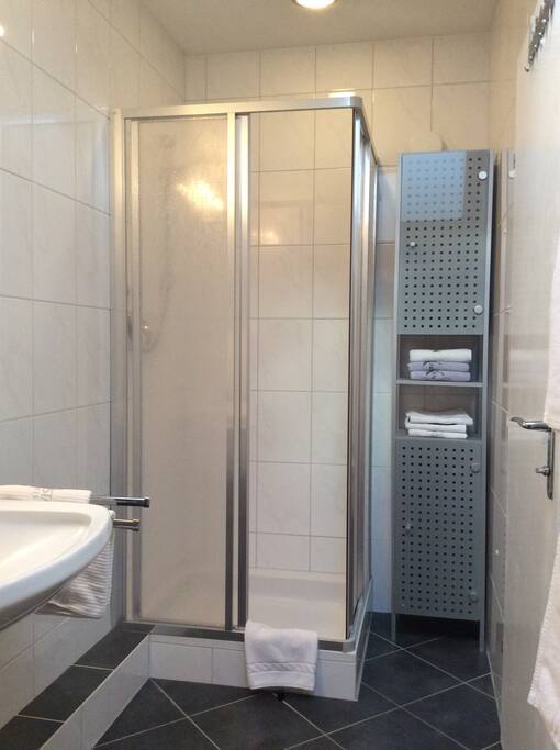 Bad/Dusche