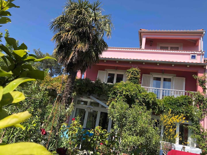 3 room apartment OLEANDER with balcony by the sea