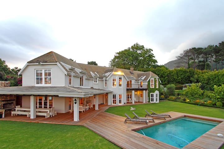 Modern Farmhouse with incredible views