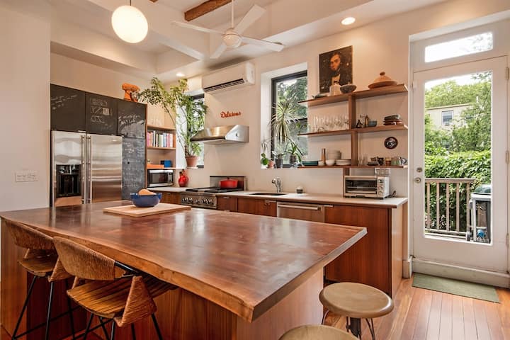 Brooklyn Brownstone With Deck And Magical Garden Houses For Rent In Brooklyn New York United States Brooklyn Brownstone With Deck And Magical Garden Houses For Rent In Brooklyn New York United States
