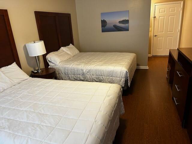 Shady Cliff Resort managed Airbnb listing 2
