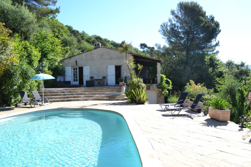 A view of the villa from the pool terrace