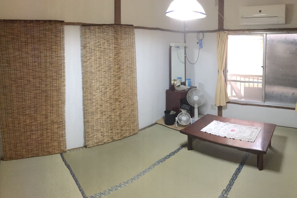 same Tatami room (different angle)