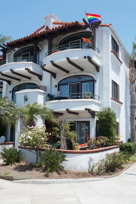 Five patios three story 12 units