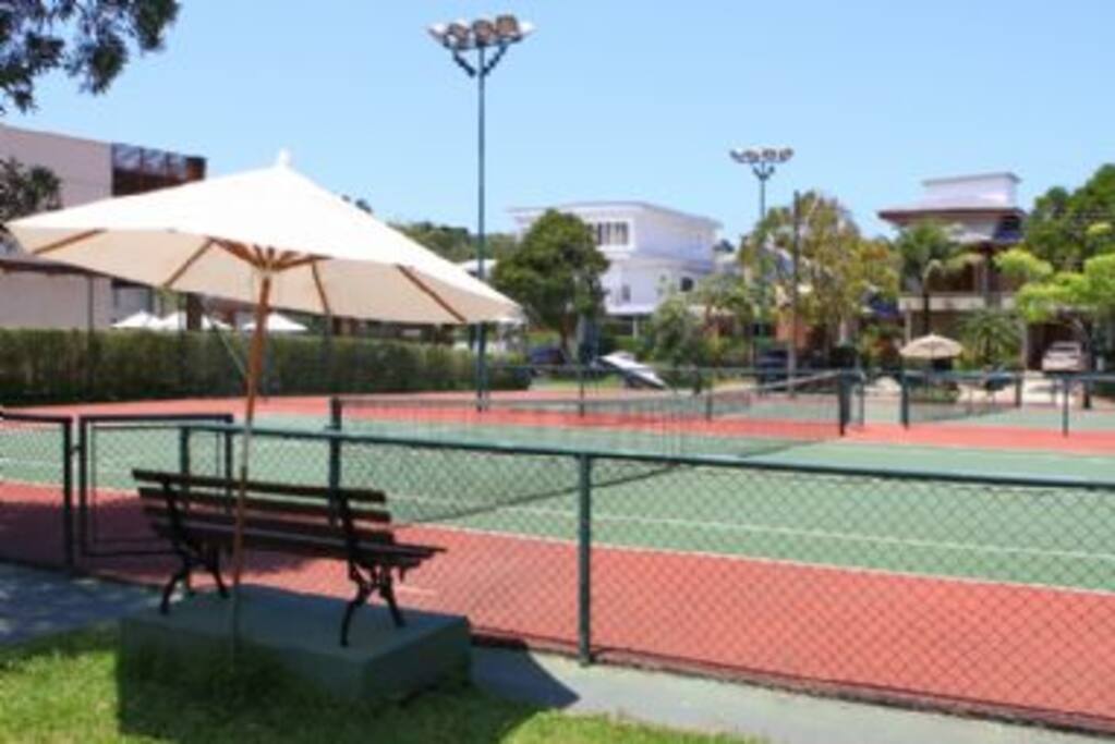 quadras de tênis