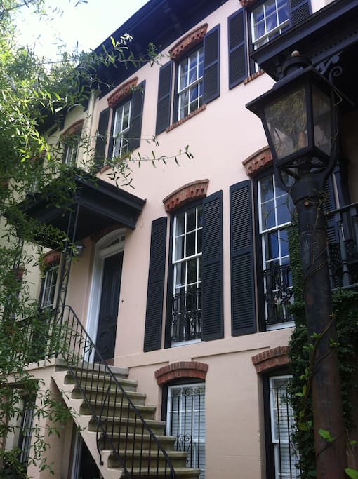 This rental unit is the ground level apartment of this 1872 Historic Savannah townhome.