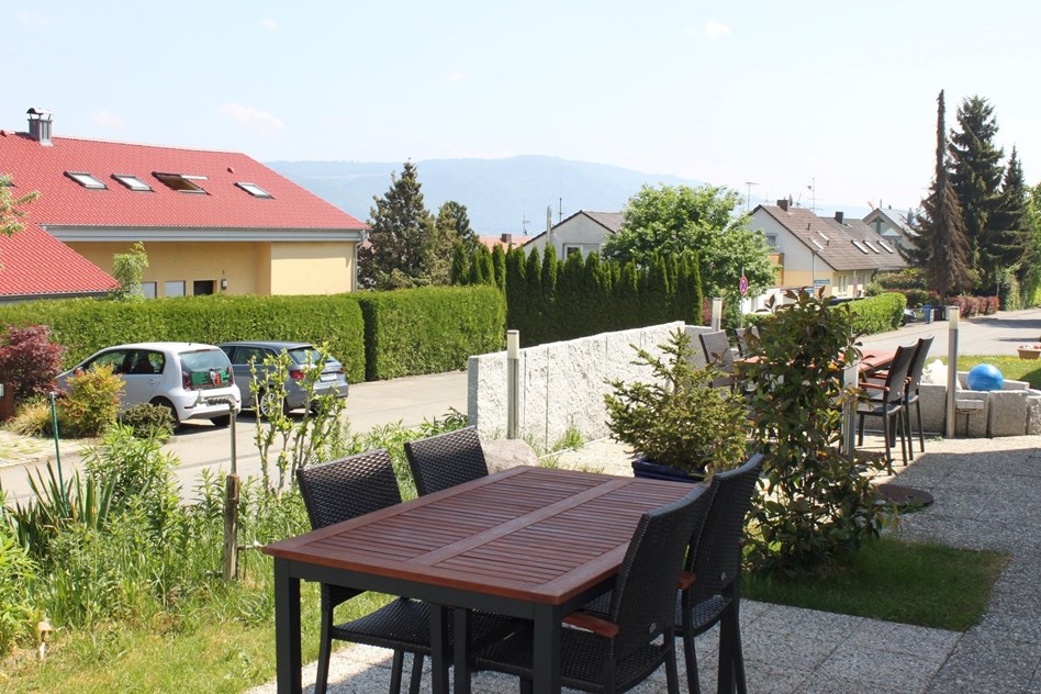 Airbnb con migliori performance: 74 m² apartment with 2 bedrooms & terrace a Bodman Ludwigshafen