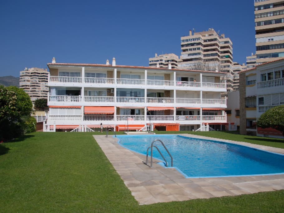Piscina comunitaria