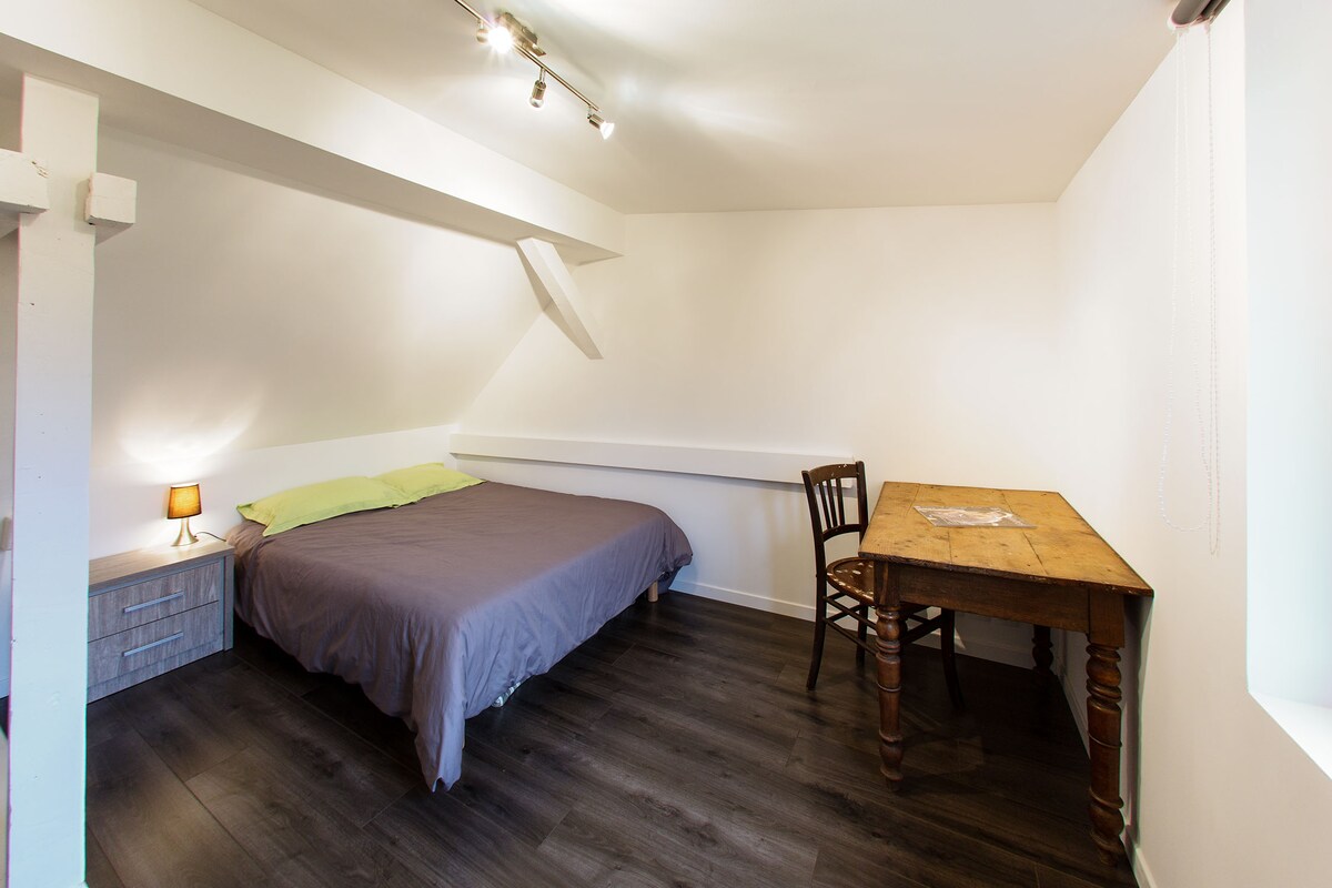 Двокреветна соба