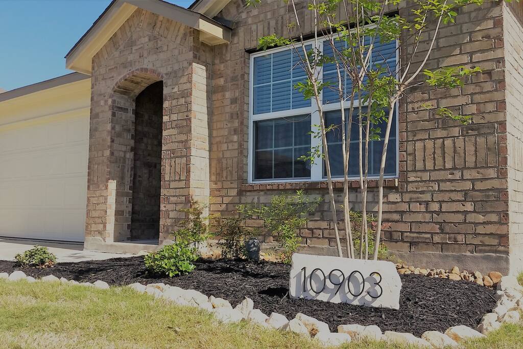 Large Corner Lot in New Neighborhood