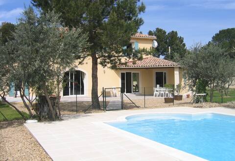 Villa Piauzier, heart of Provence, 4 stars rating