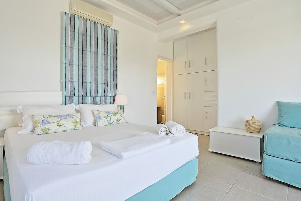 Double Bed