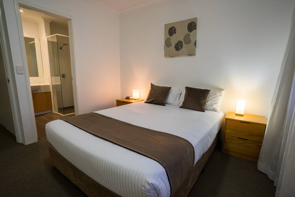 Main bedroom has ensuite bathroom