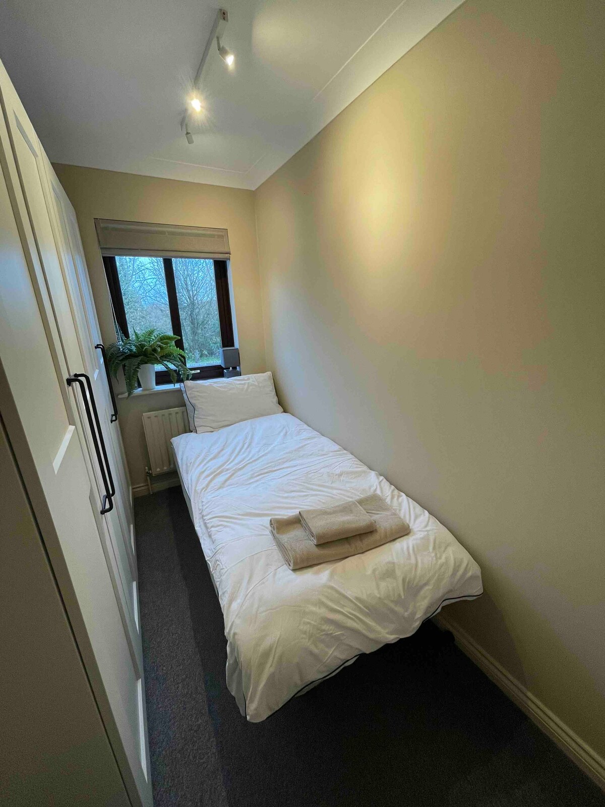 חדר שינה 3 - מיטת יחיד