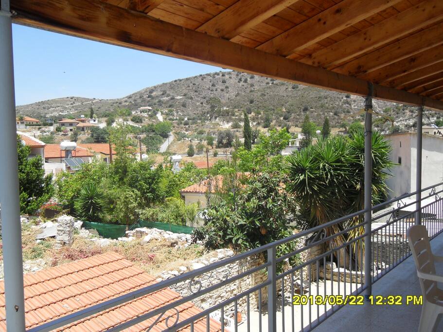 balcony