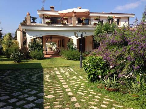 Villa with pool