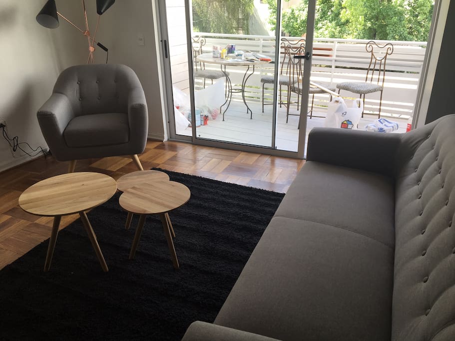 living con acceso a terraza