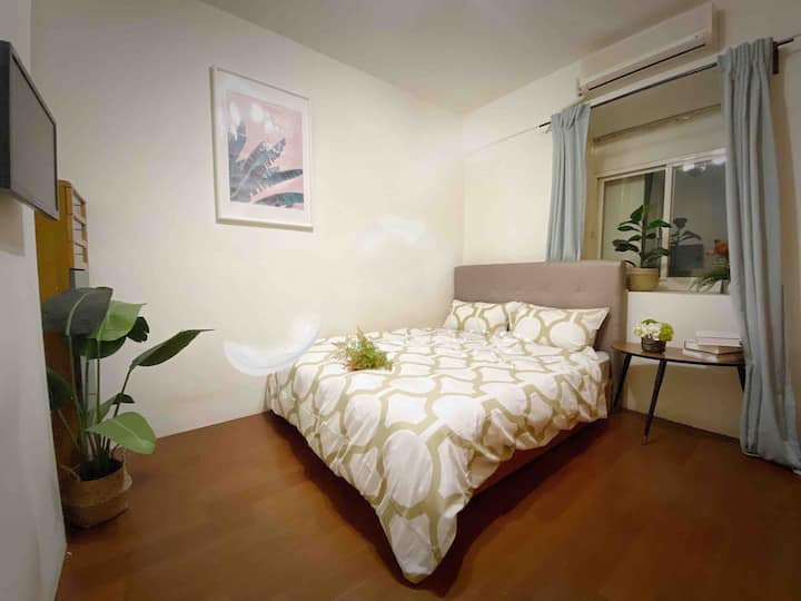 Soba A, bračni krevet (160x200)