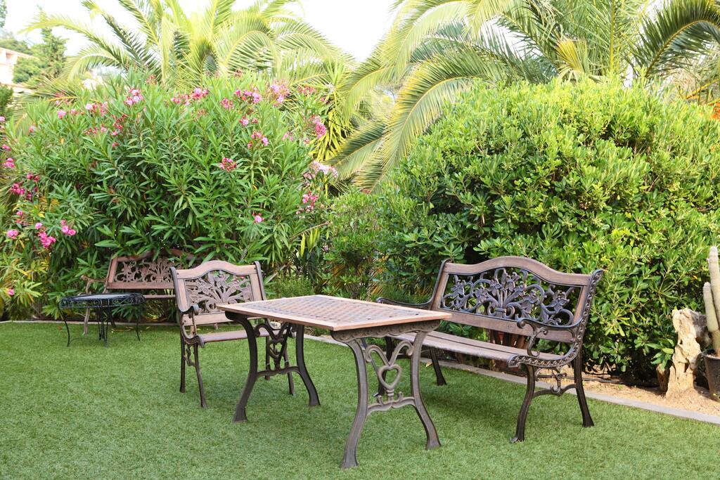 La terrasse.
