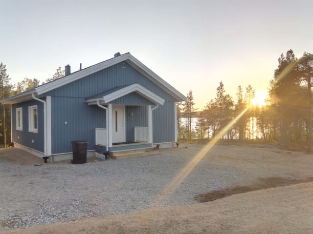 House on INARI LAKE