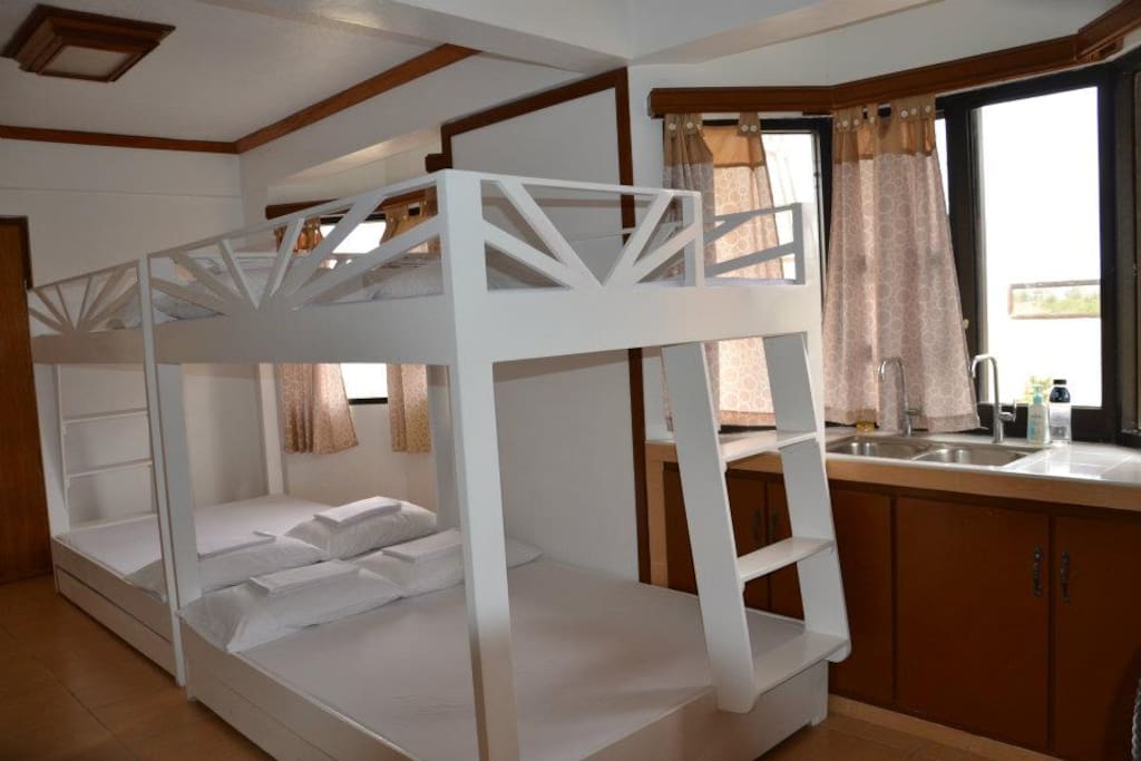 3rd floor - room 5, 16 pax (double bunk beds, dormitory type)