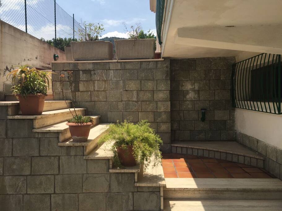 Esterno