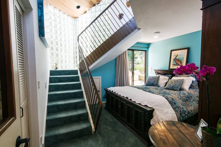 Ocean View Designer Home gallery image 3