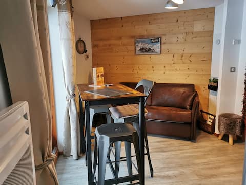 Top Airbnb: Thollon-les-Mémises, one-room apartment 27 m2 in Thollon Les Mémises