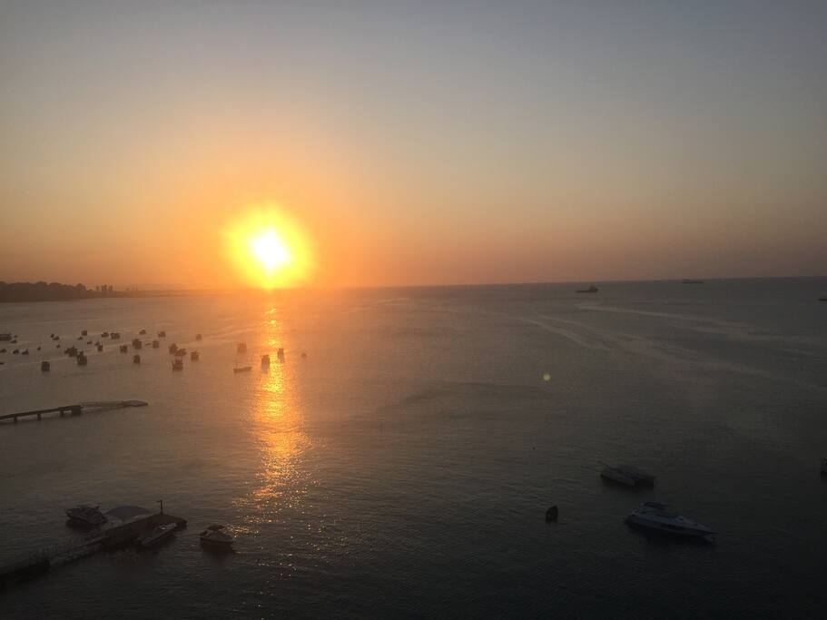 Vista do por do sol da varanda do flat