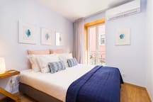 Perfect, Cool, Aircon, 2 beds 2 bath Best Location