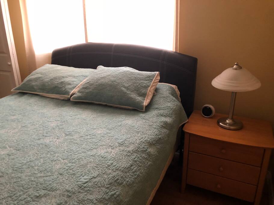 Queen Bed