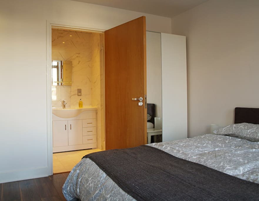 Ensuite shower room