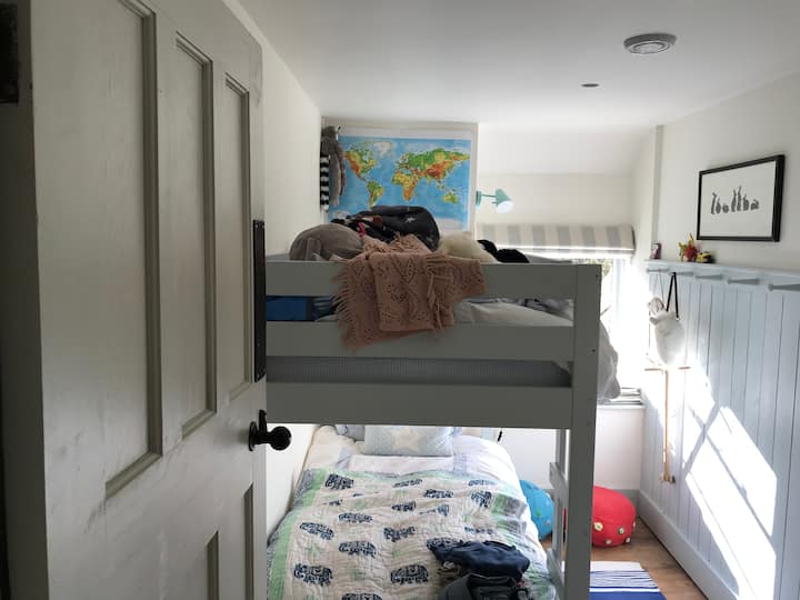 Habitación con literas